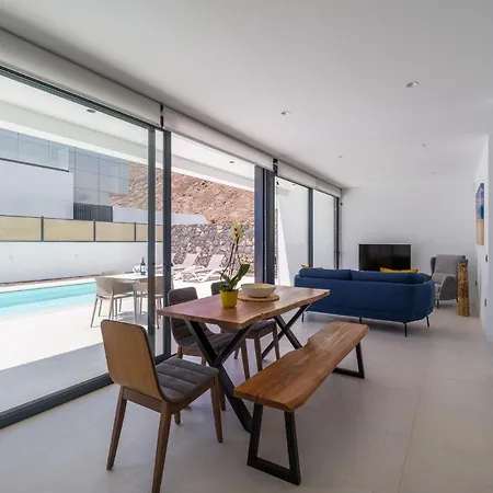 Calderas Deluxe Sea And Mountain Views And Private Pool Villa Corralejo